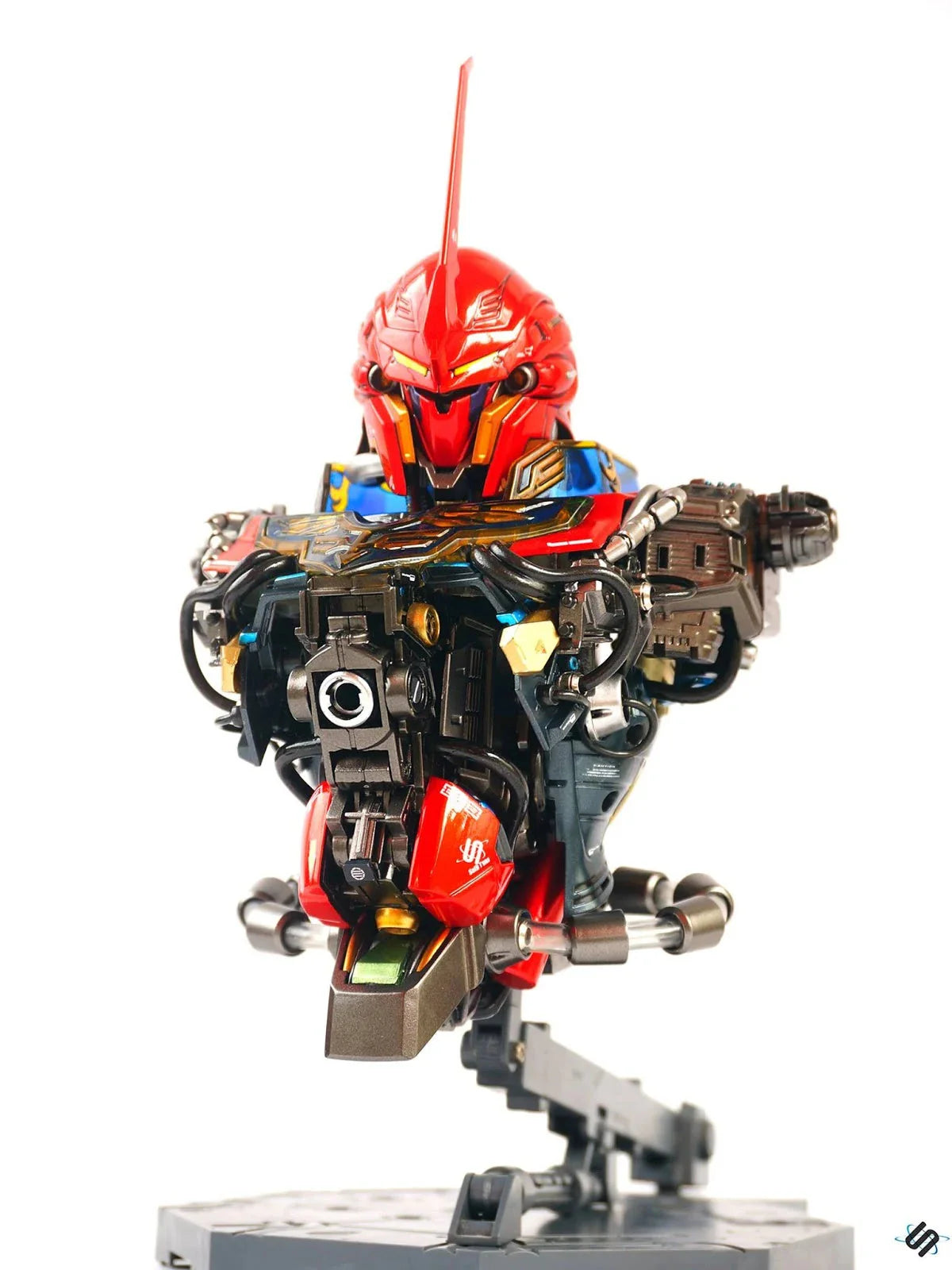 Custom Build: 1/48 MSN-06S Sinanju Head Bust Display By  Seth Tuna of Nexus Works