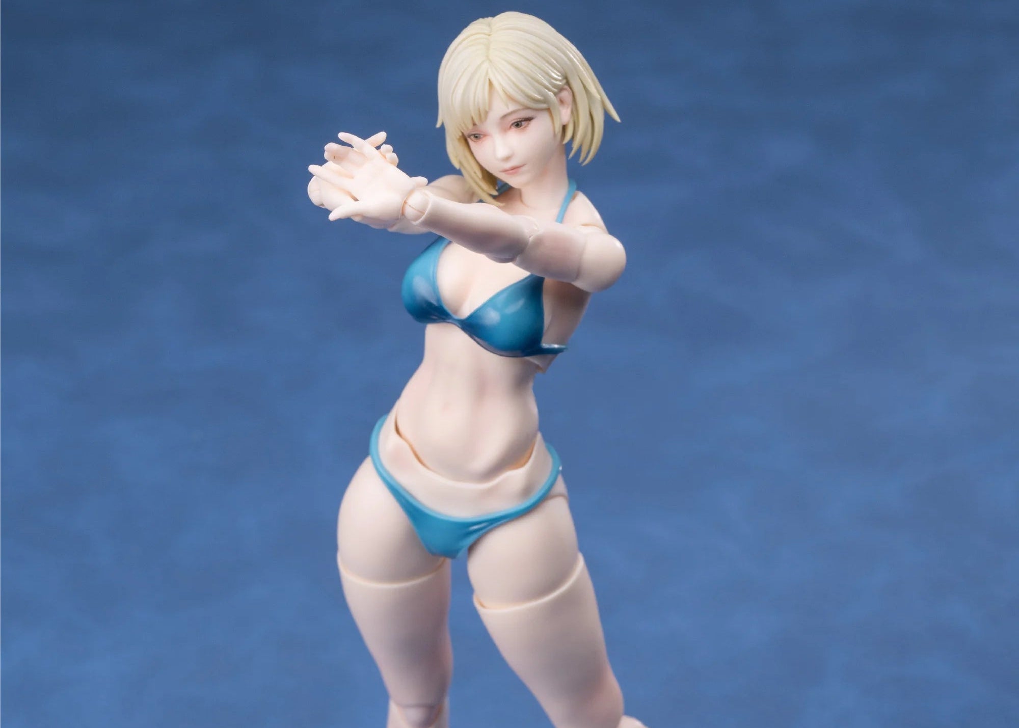 Super Action Body Series Mia (Colored) 1/12 Scale Action Figure