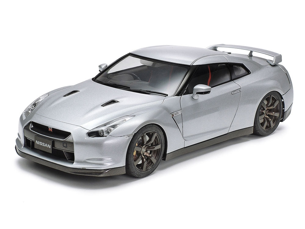 Tamiya 1/24 Nissan GTR