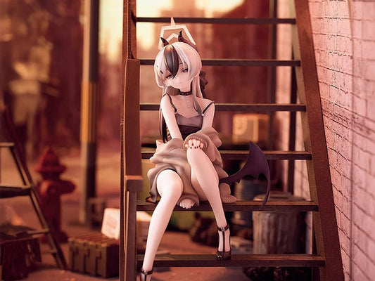 Blue Archive Kayoko (Dress: Memorial Lobby Ver.) 1/7 Scale Figure