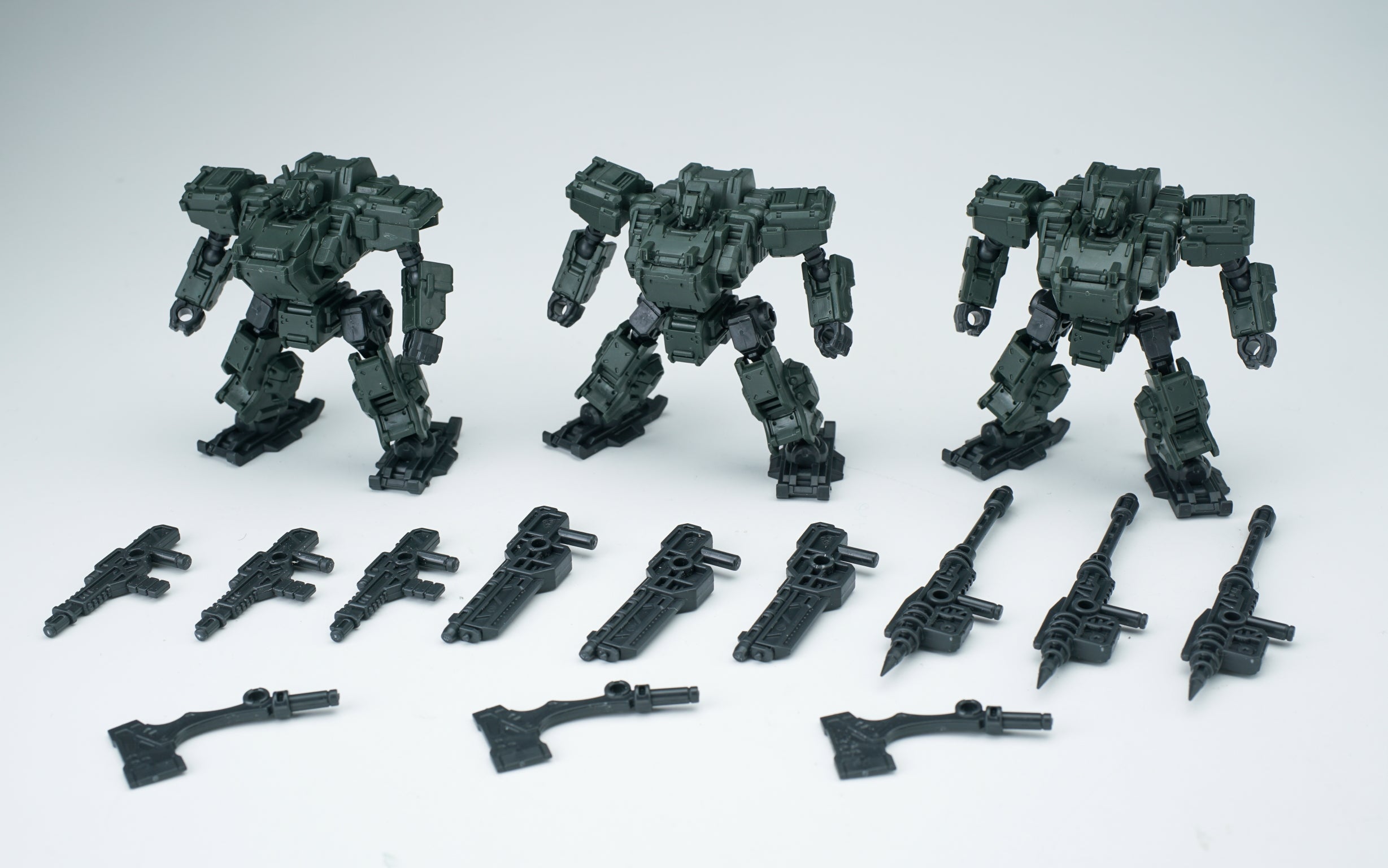 3 Minutes Planning Series Strong Shield Plastic 1/60 Scale Model Kit (Set of 3)