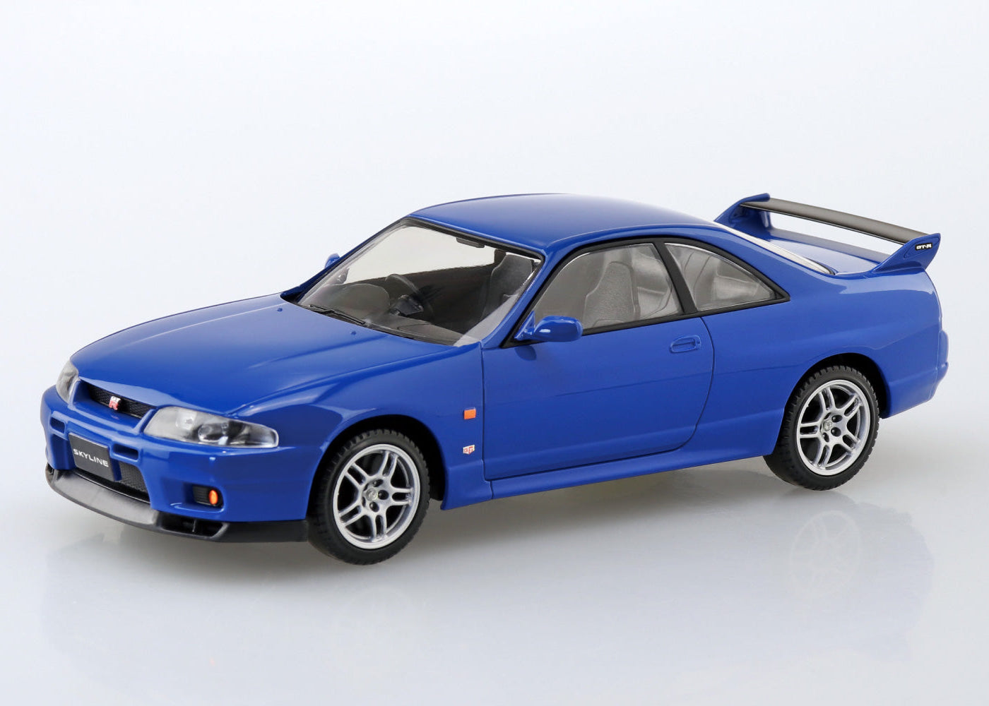 Яabima ✝︎ Aoshima 1/32 SNAP KIT #21-BE Nissan R33 Skyline GT-R (Blue