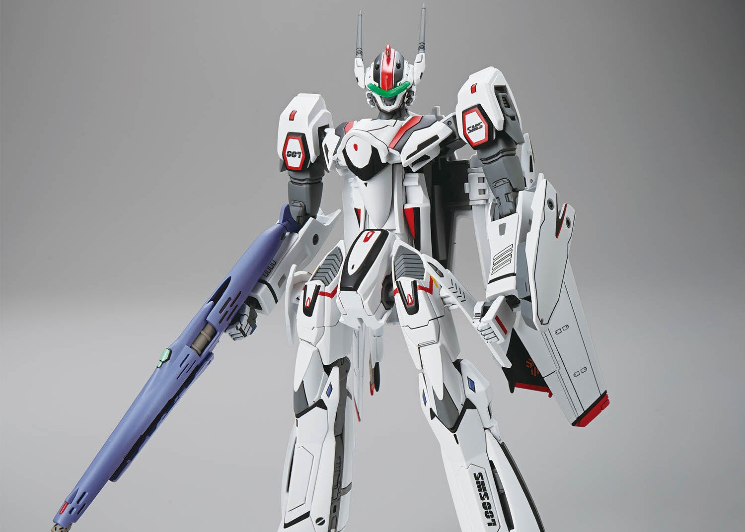Macross Frontier HG VF-25F Messiah Valkyrie (Alto Custom) 1/100 Scale Model Kit