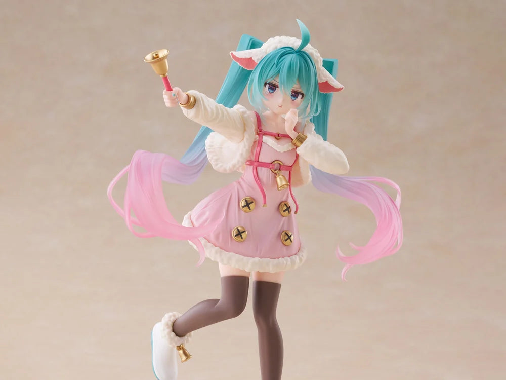 Vocaloid Hatsune Miku (Seven Little Goats) Wonderland Figure