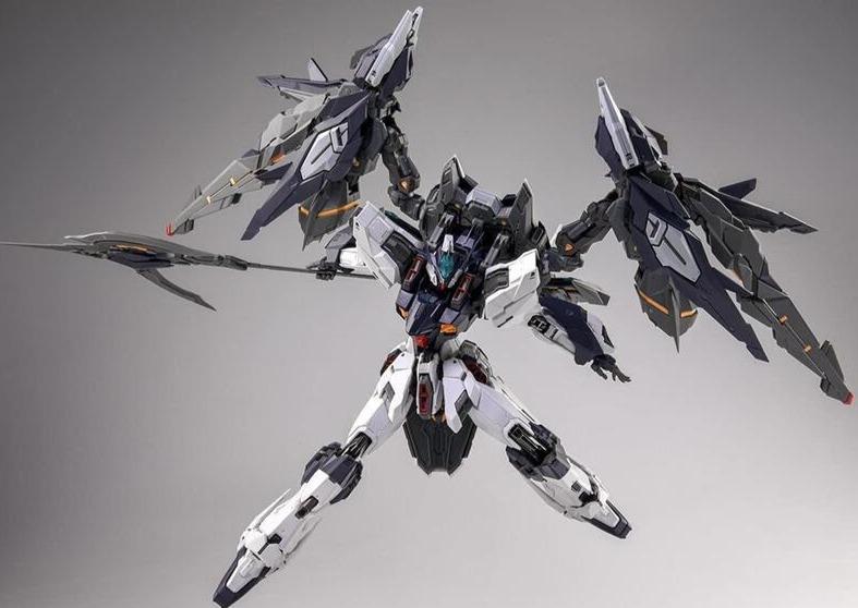 Zero Gravity 1/100 Judge Mecha Robot Model Kit