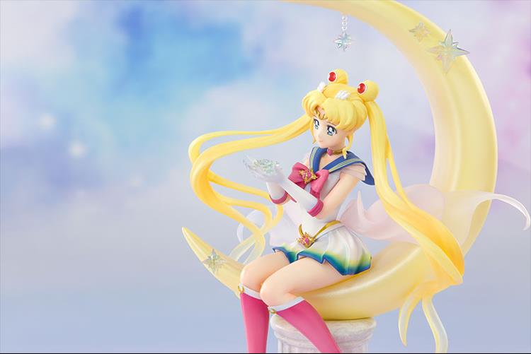 Sailor Moon Eternal FiguartsZero Chouette Super Sailor Moon (Bright Moon & Legendary Silver Crystal)