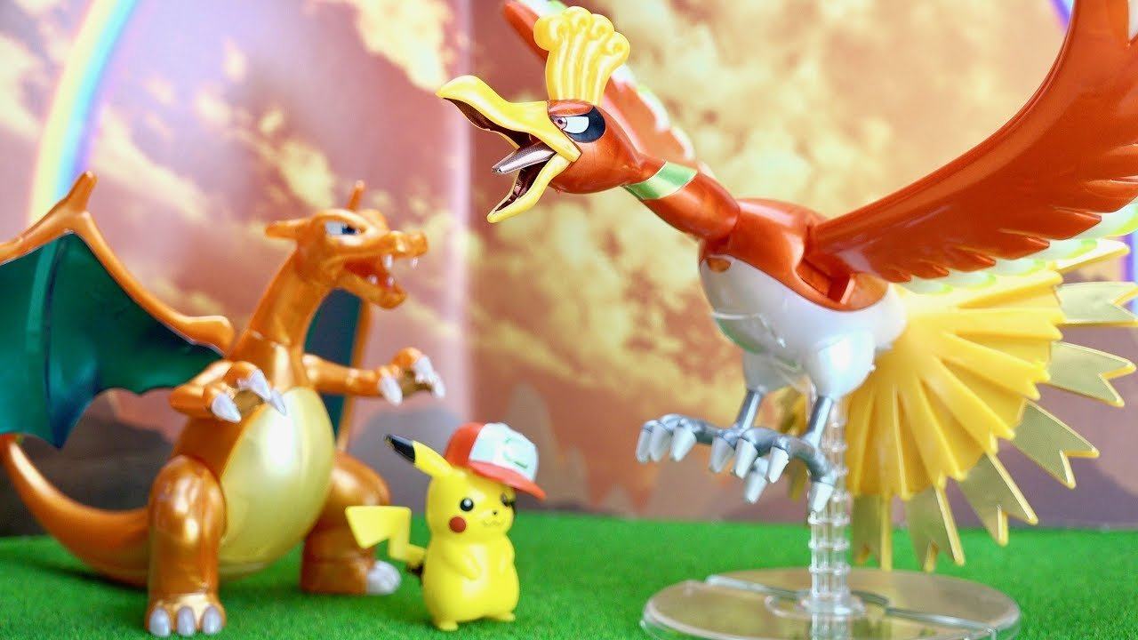 Action Figure Ash Ketchum, Charizard e Pikachu