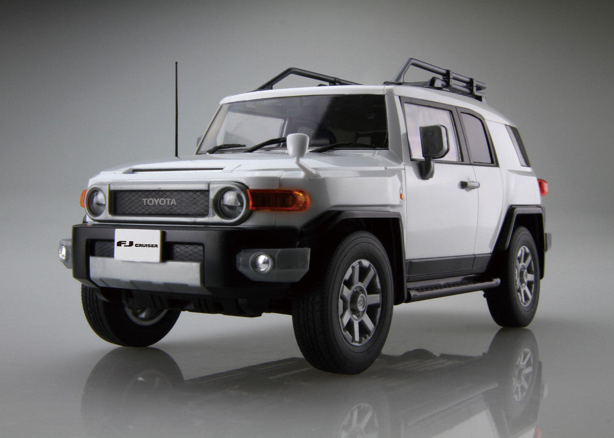 Fujimi 1/24 Toyota FJ Cruiser (Non Color)