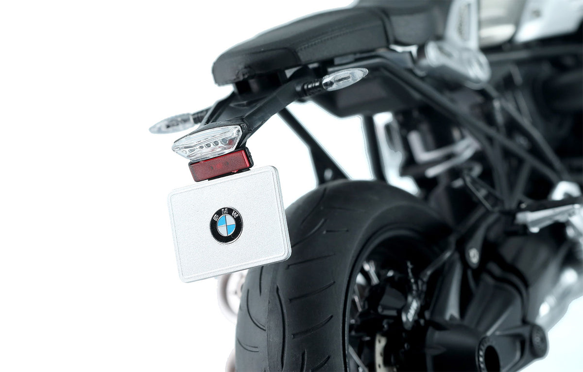 Meng 1/9 BMW R nineT (Pre-colored Edition)