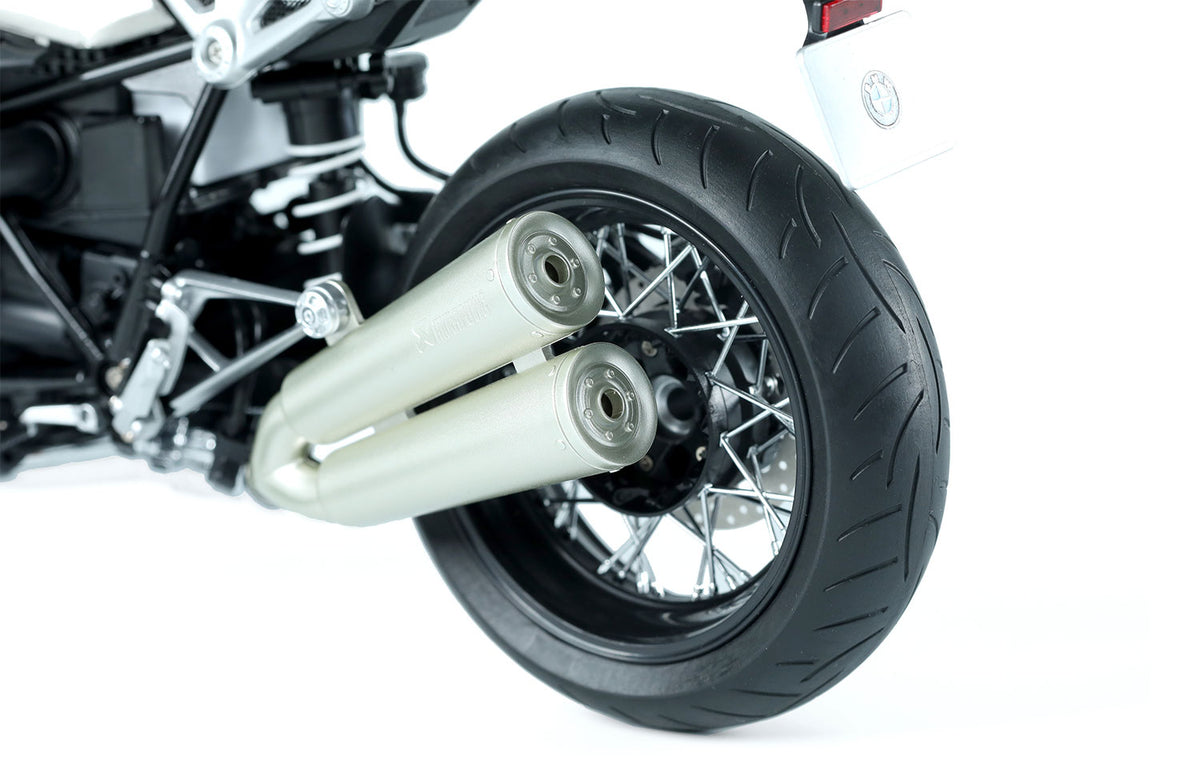 Meng 1/9 BMW R nineT (Pre-colored Edition)