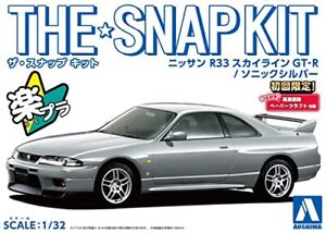 Aoshima 1/32 SNAP KIT #15-D Nissan R33 Skyline GT-R (Sonic Silver)