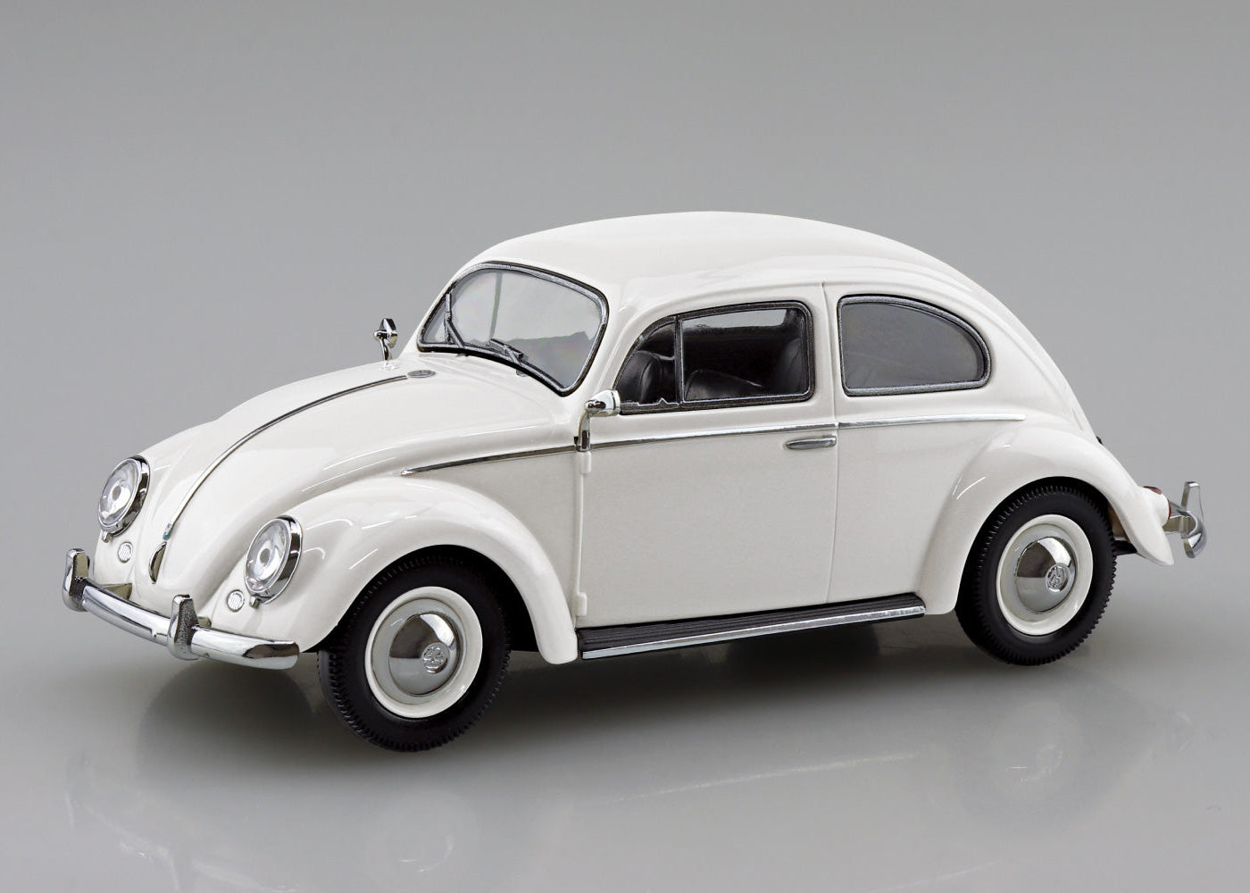 Aoshima 1/32 Volkswagen Beetle (Pearl White)