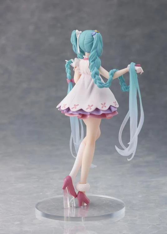 Vocaloid Hatsune Miku (Rapunzel) Wonderland Figure (Reissue)