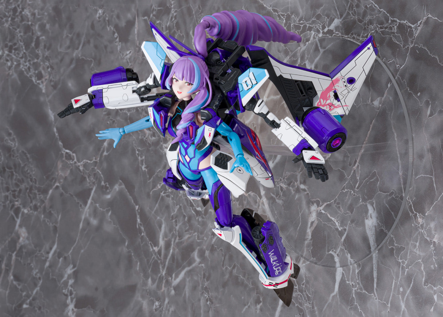 Macross Delta V.F.G. VF-31J Siegfried Mikumo Guynemer Model Kit