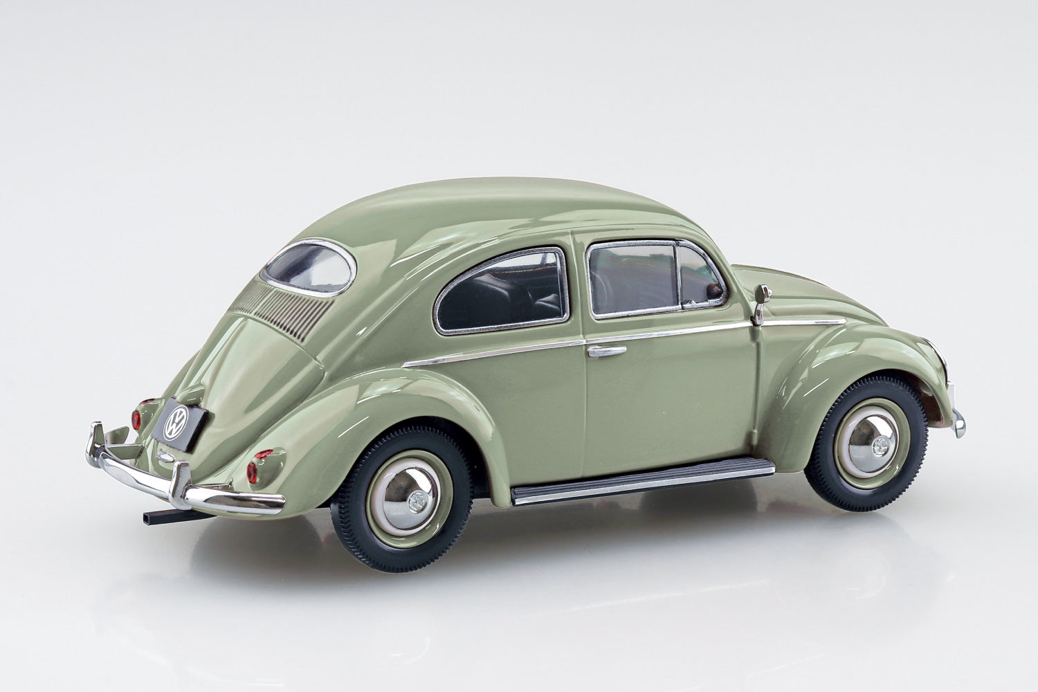 Aoshima 1/32 Volkswagen Beetle (Reed Green)