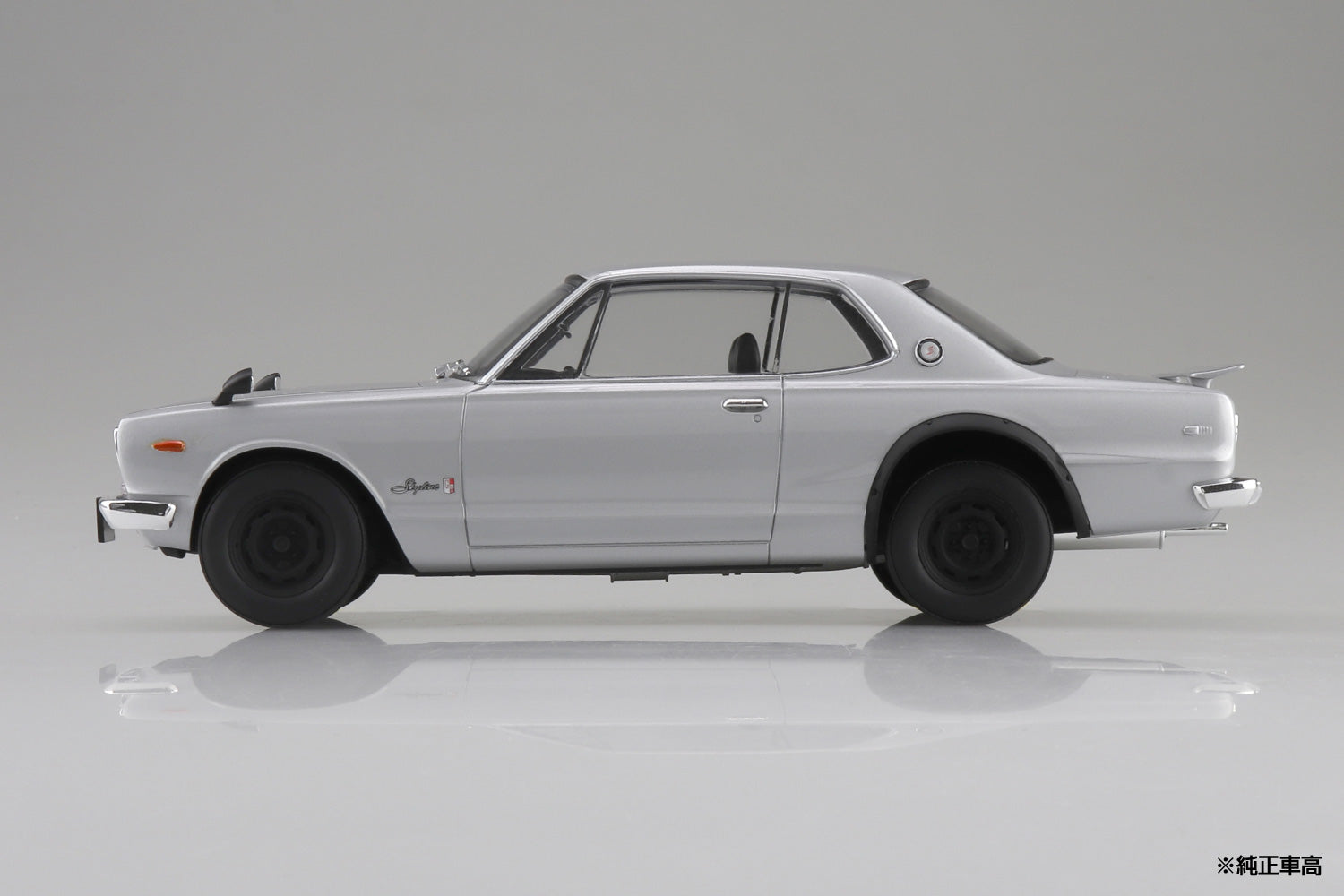 Aoshima 1/24 SNAP CAR KPGC10 SKYLINE HT GT-R 1970 Silver