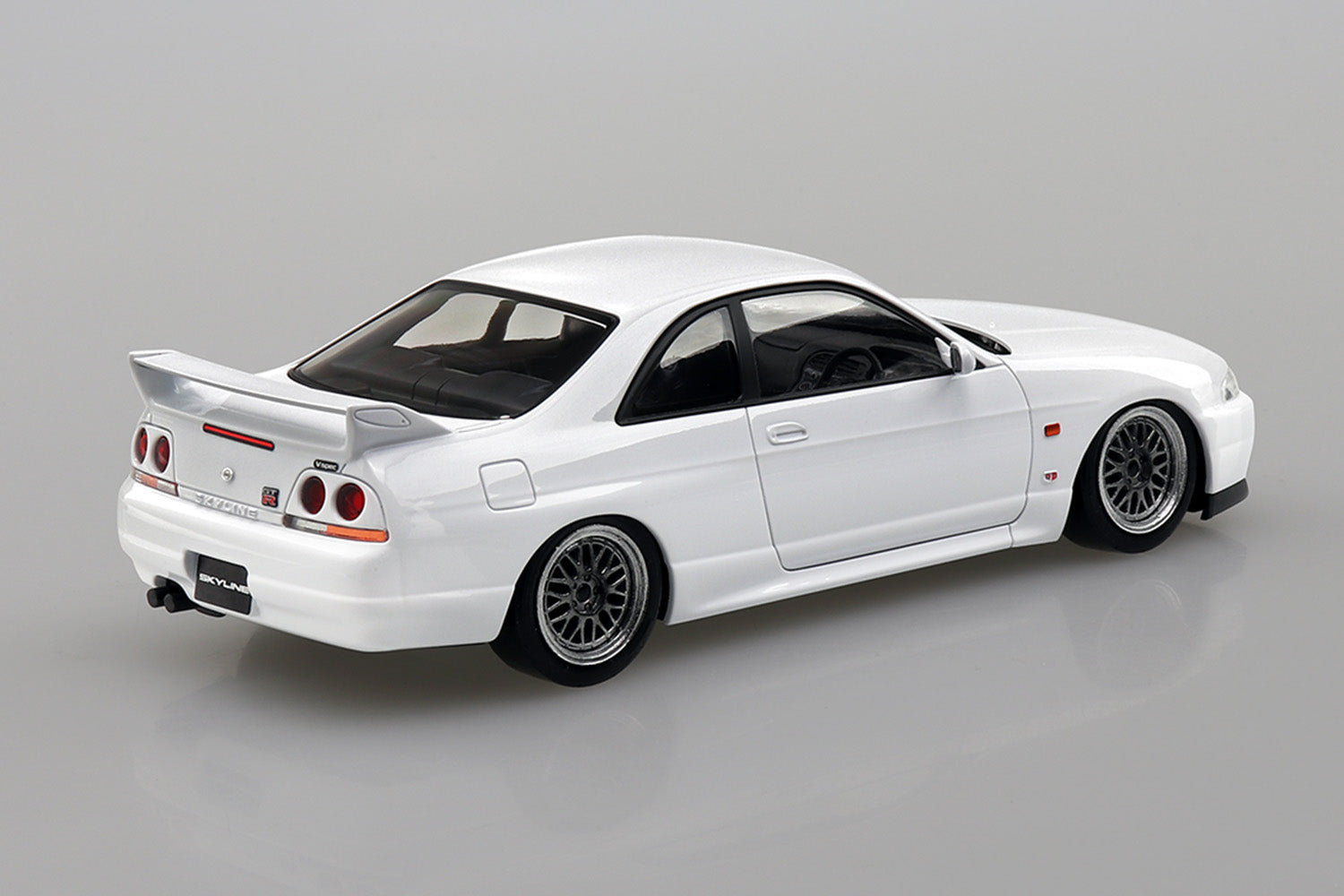 Aoshima 1/32 SNAP KIT #15-SP3 Nissan R33 Skyline GT-R Custom Wheel (Wh ...