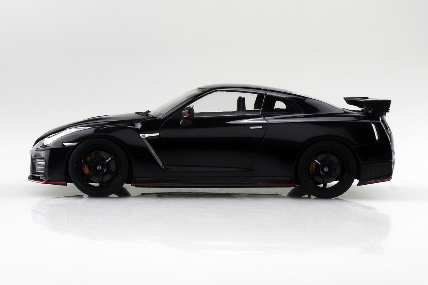 Aoshima 1/24 Snap Car #05-MB 1/24 R35 NISSAN GT-R NISMO 2017 Meteor Flake Black Pearl