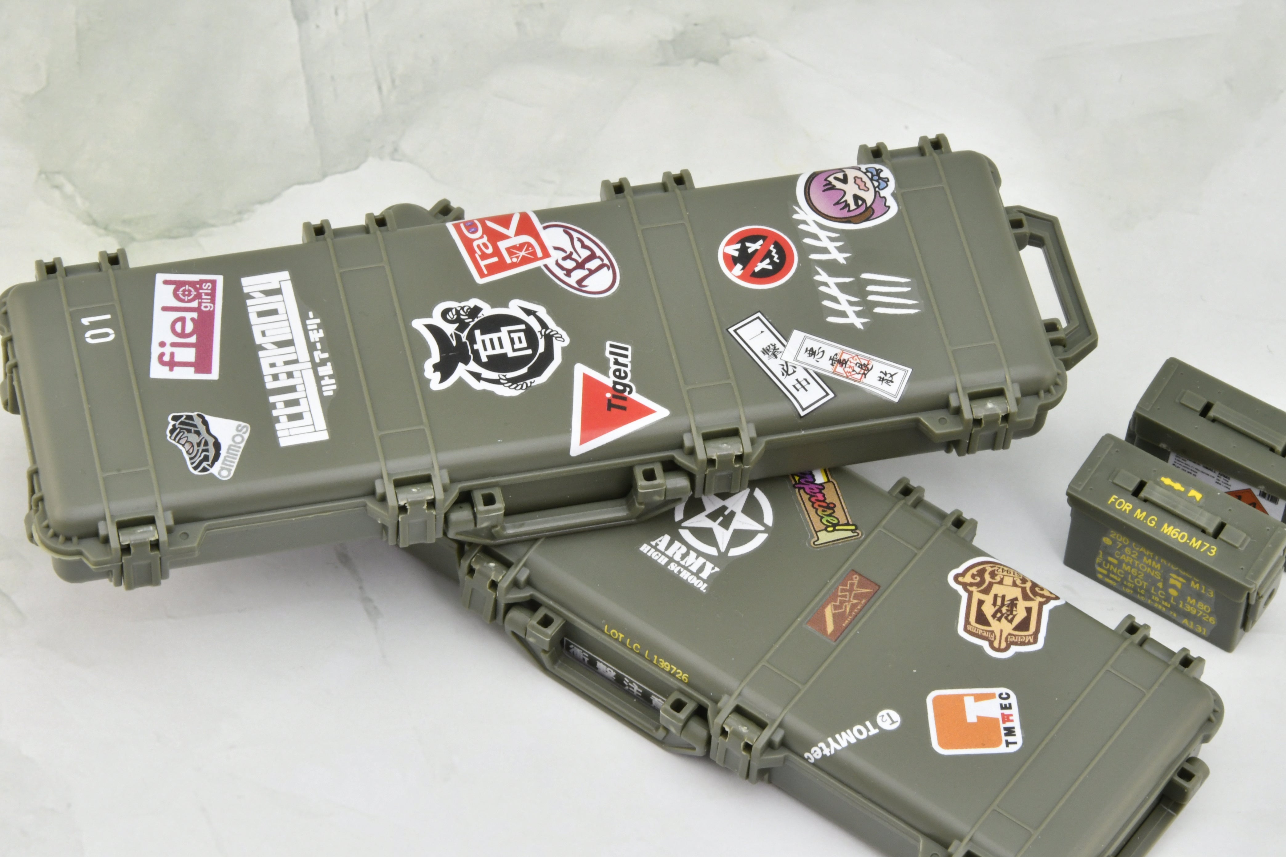 Little Armory LD050 Military Hard Case C2 1/12 Scale Accessory Set