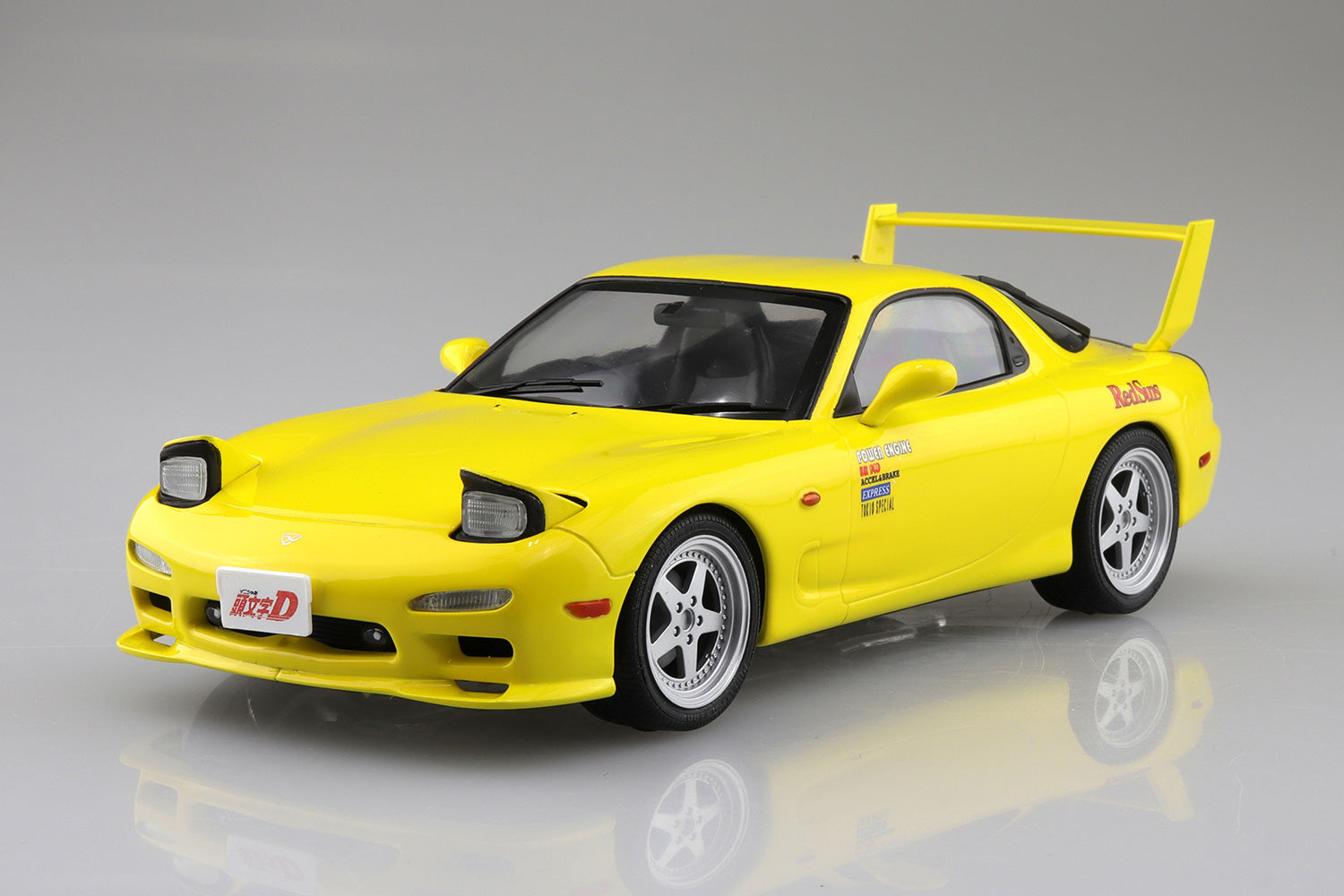 Aoshima 1/24 Pre-Painted Initial D Takahashi Keisuke FD3S RX-7 Comics Vol.1 Ver. Model Kit