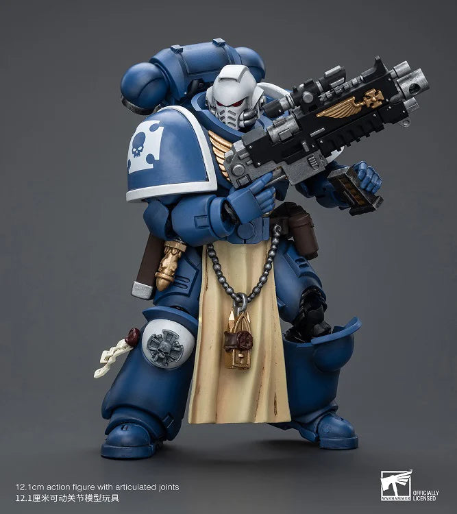 Warhammer 40K Ultramarines Sternguard Veteran with Bolt Rifle 1/18 Scale Action Figure