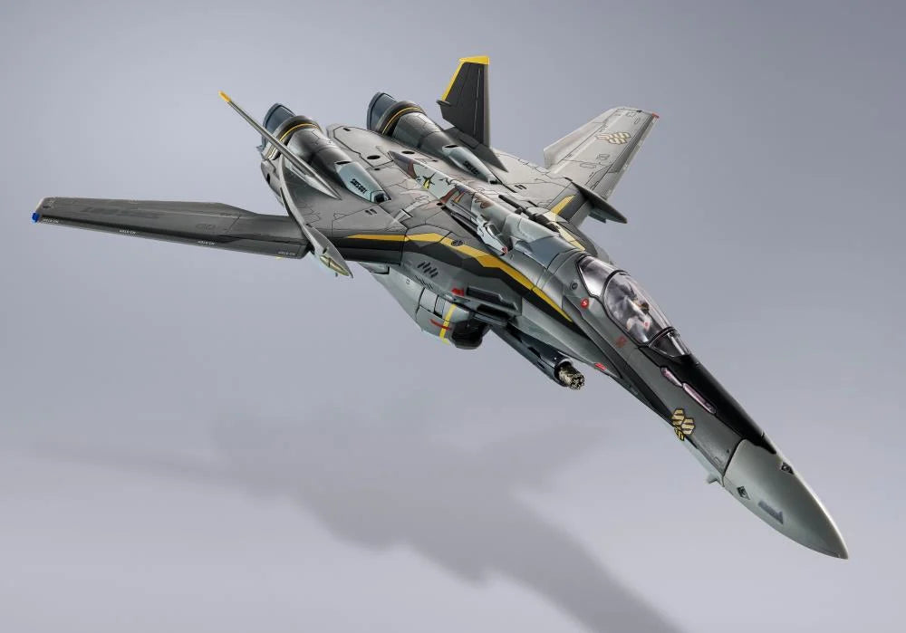 Macross Frontier DX Chogokin VF-25S Armored Messiah Valkyrie (Ozma Lee Machine Revival Ver.)