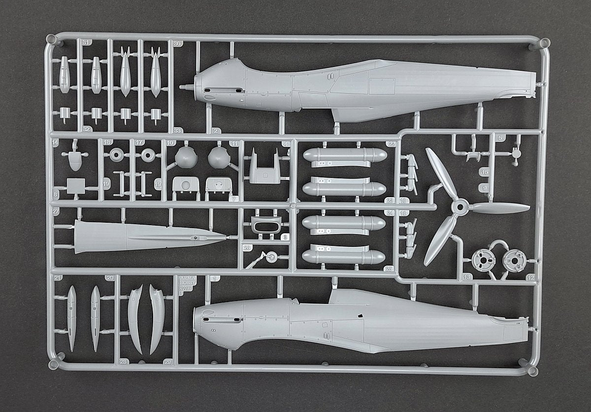Arma Hobby 1/48 Hurricane Mk IIB Trop