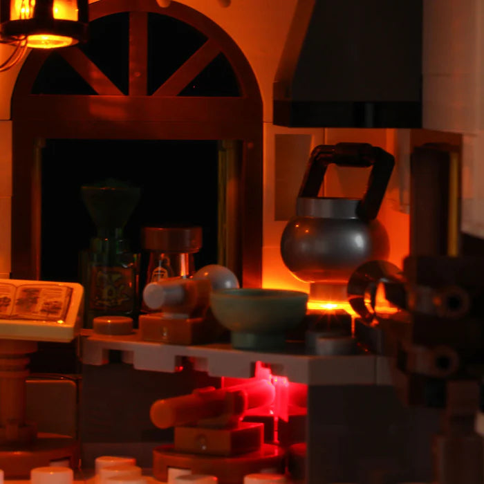 Funwhole F9024 Medieval Apothecary Shop