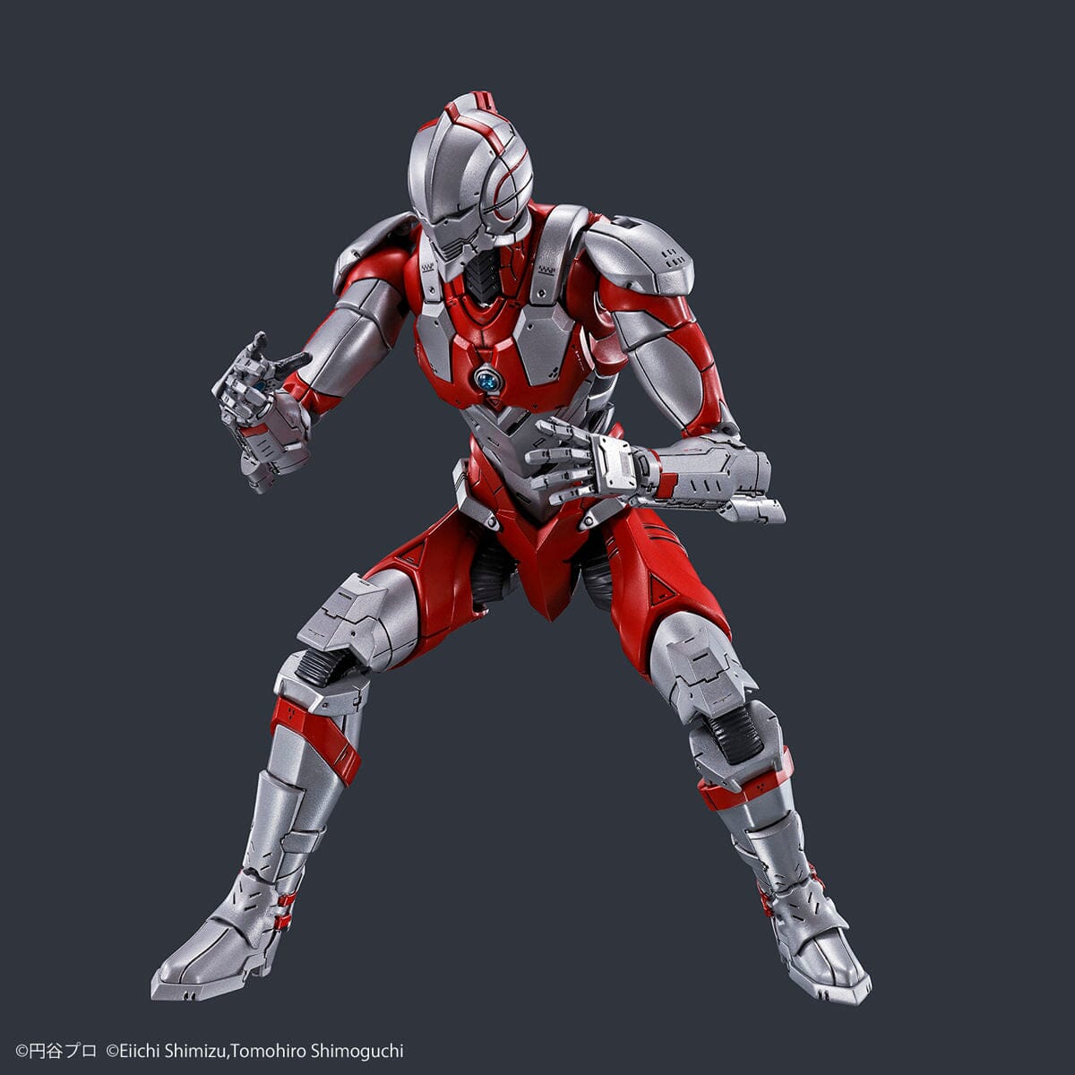 Ultraman Figure-rise Standard Ultraman (B Type) Action Ver. Model Kit