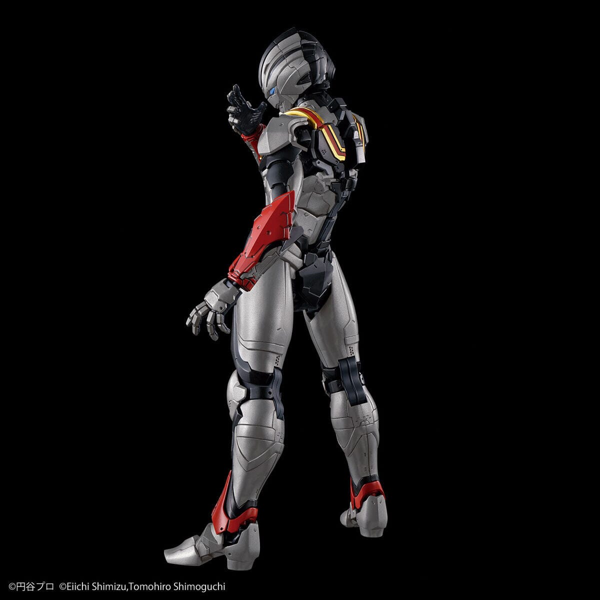 Ultraman Figure-rise Standard Ultraman Suit Evil Tiga (Action Ver.) Mo ...