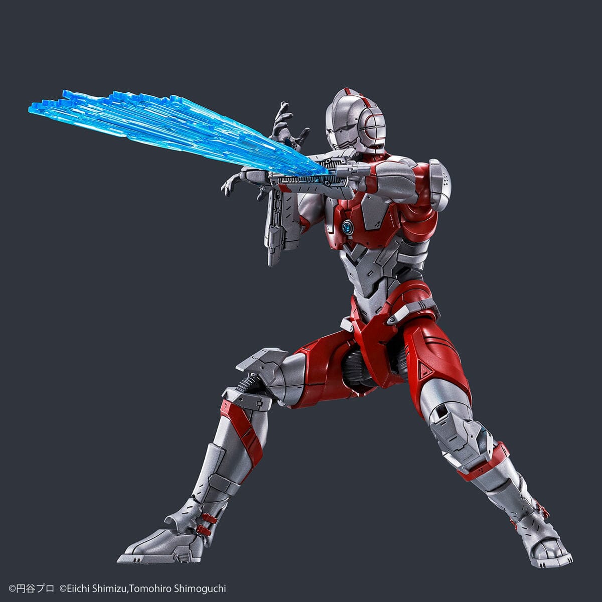 Ultraman Figure-rise Standard Ultraman (B Type) Action Ver. Model Kit