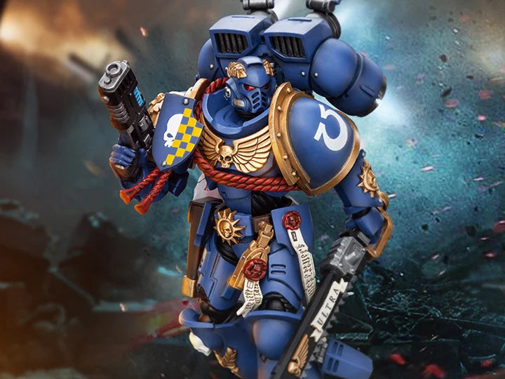 Warhammer 40K Ultramarines Captain with Jump Pack 1/18 Scale Action Figure