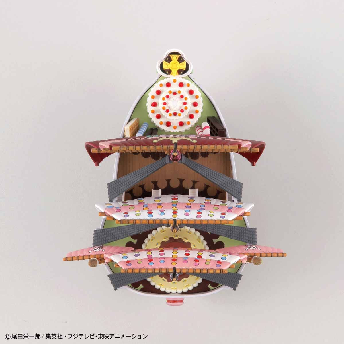 One Piece Grand Ship Collection Queen Mama Chanter Model Kit