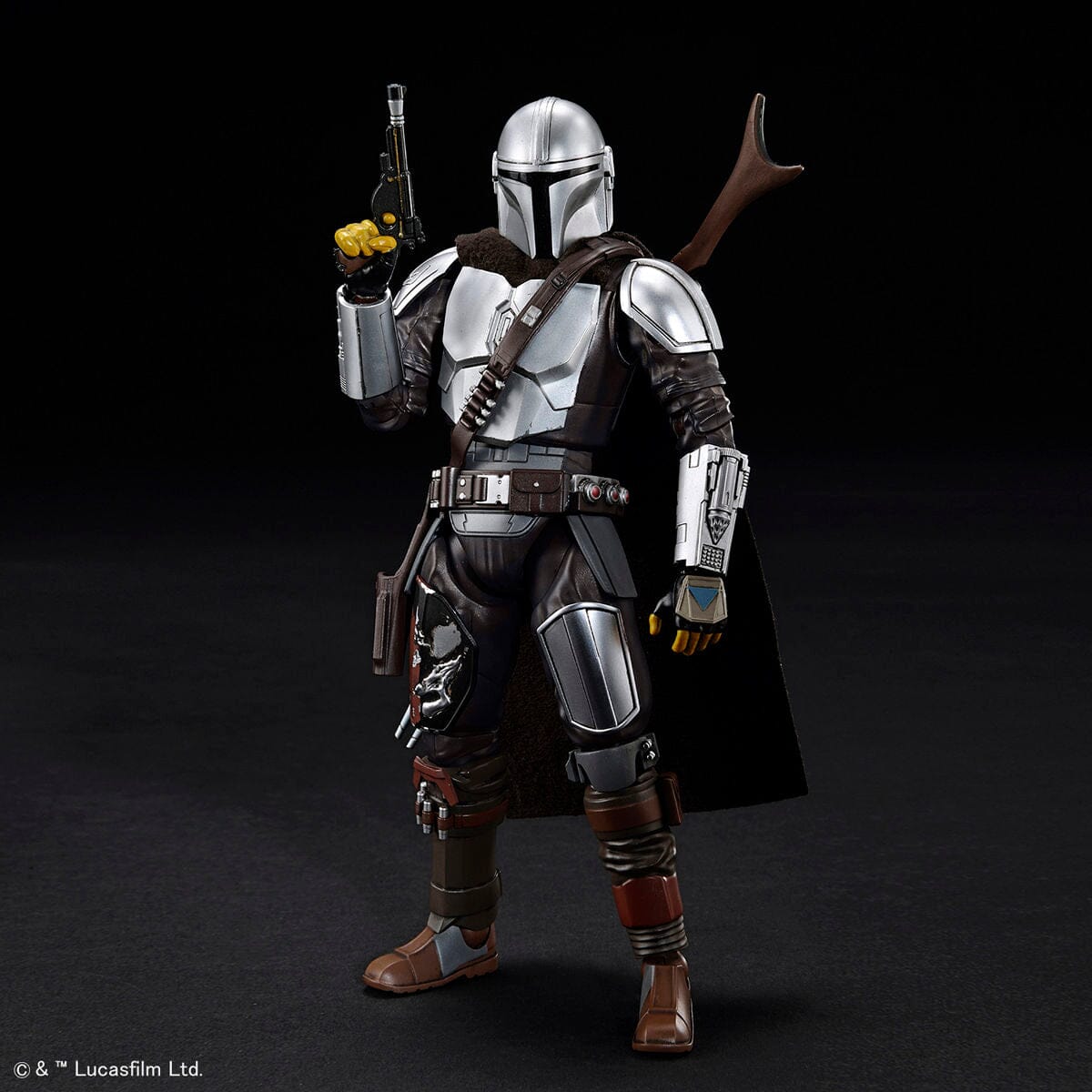 The Mandalorian Beskar Armor (Silver Coating Ver.) 1/12 Scale Model Kit
