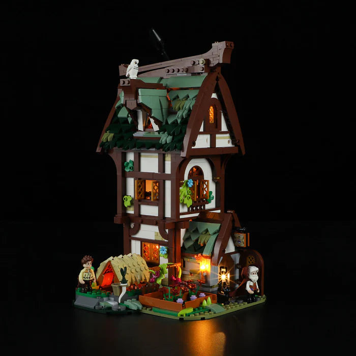 Funwhole F9024 Medieval Apothecary Shop