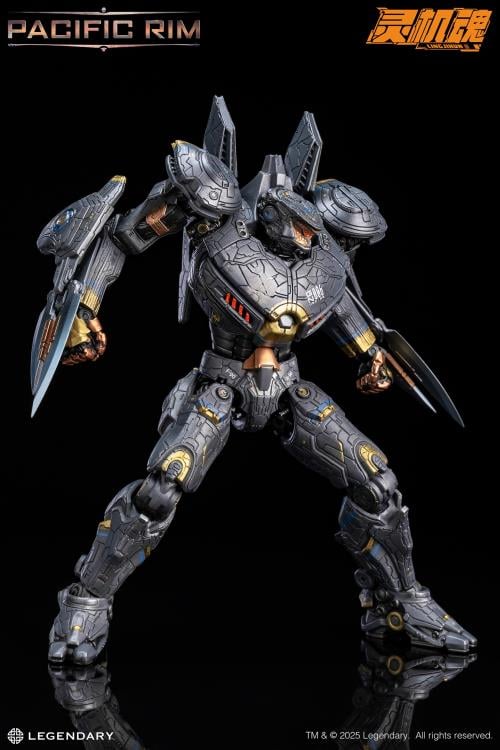 Pacific Rim Striker Eureka Action Figure
