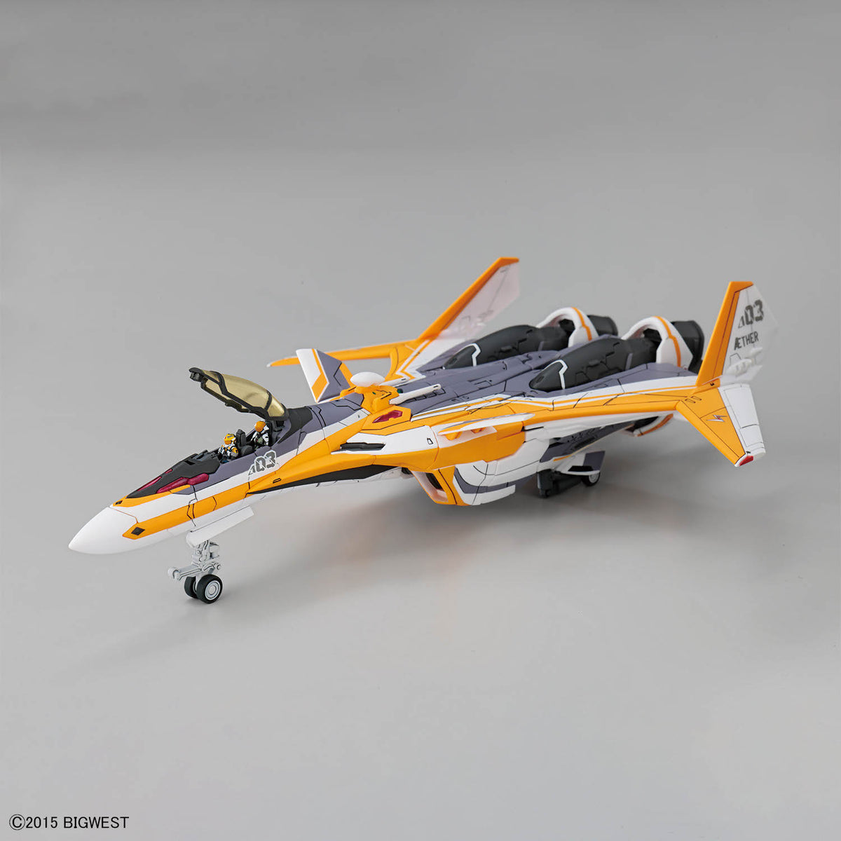 Macross Delta HG #12 VF-31E Siegfried (Chuck Mustang Custom) 1/100 Scale Model Kit
