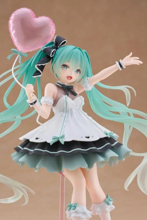 Vocaloid AMP+ Hatsune Miku (Birthday Party 2025 Ver.) Figure