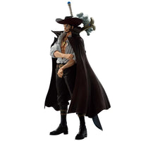 One Piece Masterlise Ichibansho Dracule Mihawk (Beyond the Trials) Figure