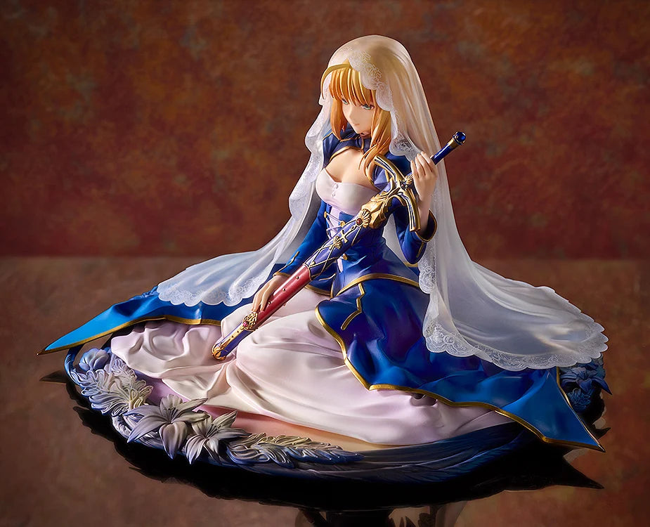Fate/stay night Saber (Garden of Avalon Ver.) 1/7 Scale Figure