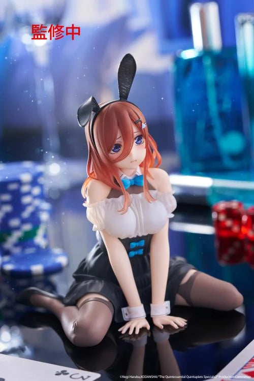 The Quintessential Quintuplets Desktop Cute Miku Nakano (Bunny Ver.) Figure
