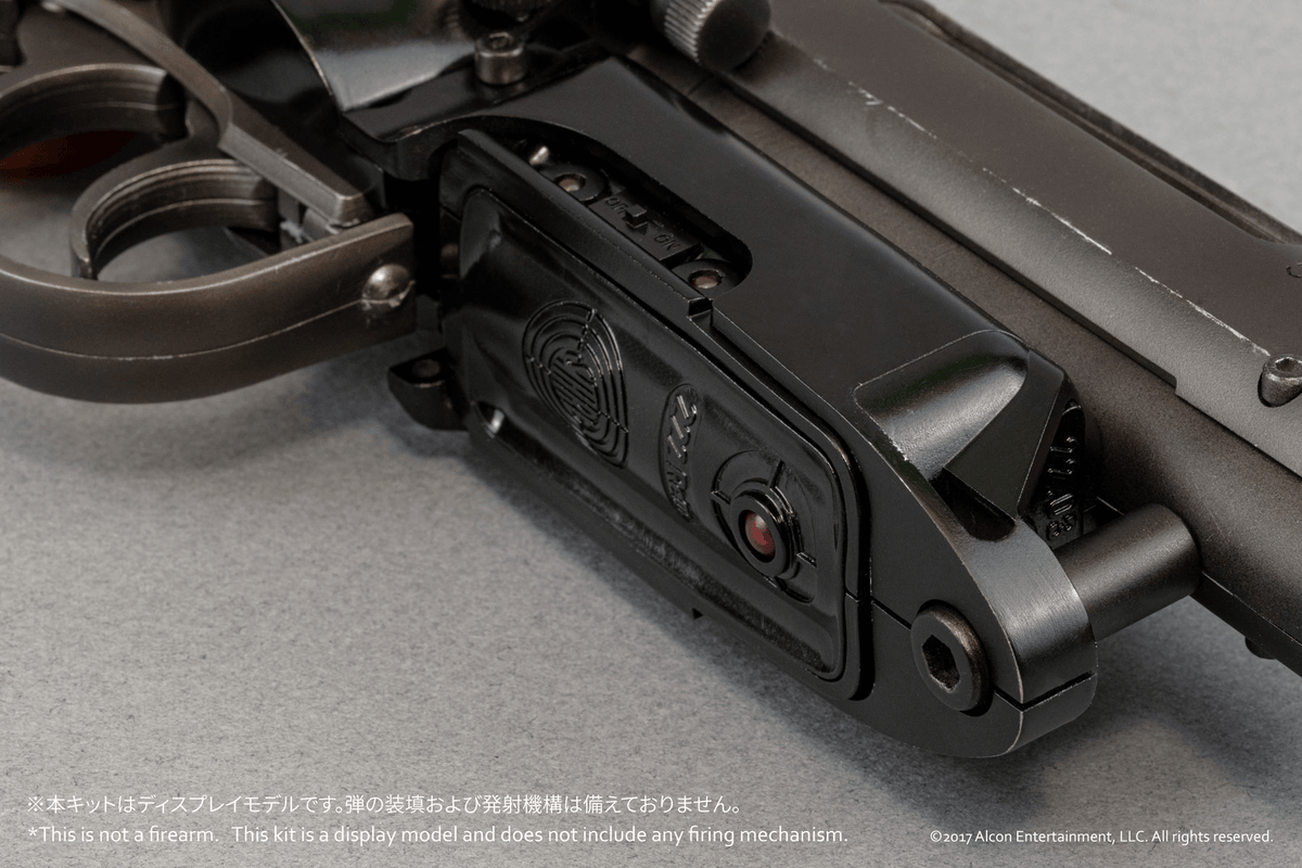 Blade Runner 2049 Deckard's Blaster Model Kit