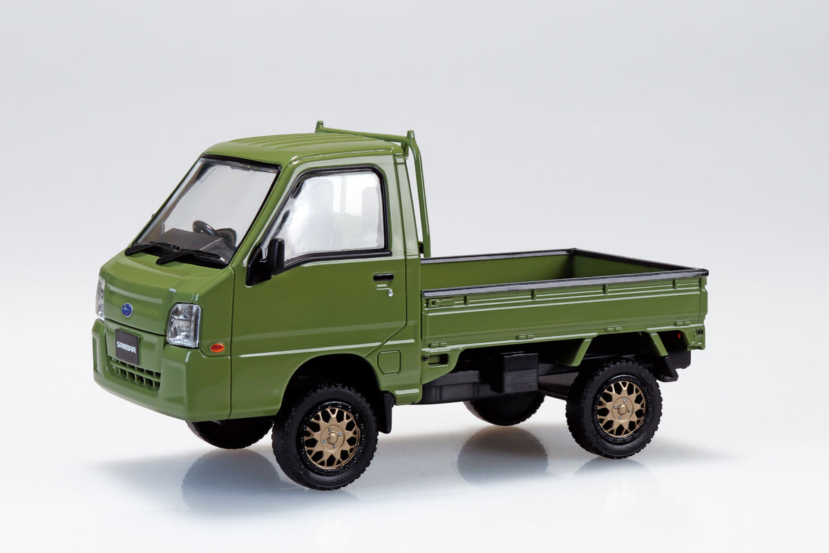 Aoshima 1/32 SNAP KIT #05CU-OG Subaru Sambar Truck Custom Wheels (Olive Green)