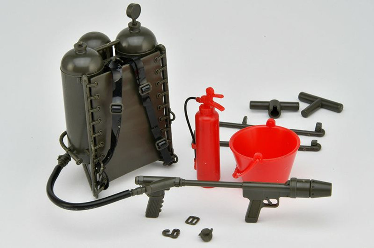 Little Armory LA101 Flamethrower M2 Type 1/12 Scale Accessory Set