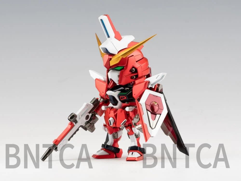 Mobile Suit Gundam SEED Freedom QMSV Mini Strike Freedom Gundam