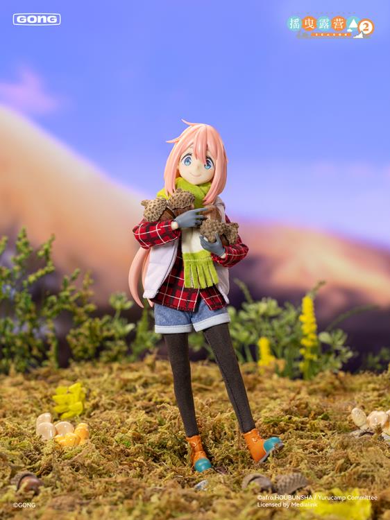 Laid-Back Camp Nadeshiko Kagamihara 1/8 Scale Action Figure