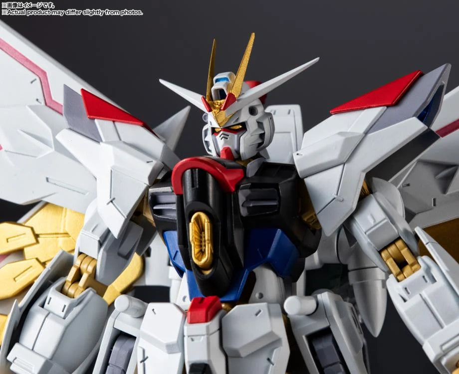 Mobile Suit Gundam SEED Freedom Gundam Universe ZGMF/A-262PD-P Mighty Strike Freedom Gundam Action Figure