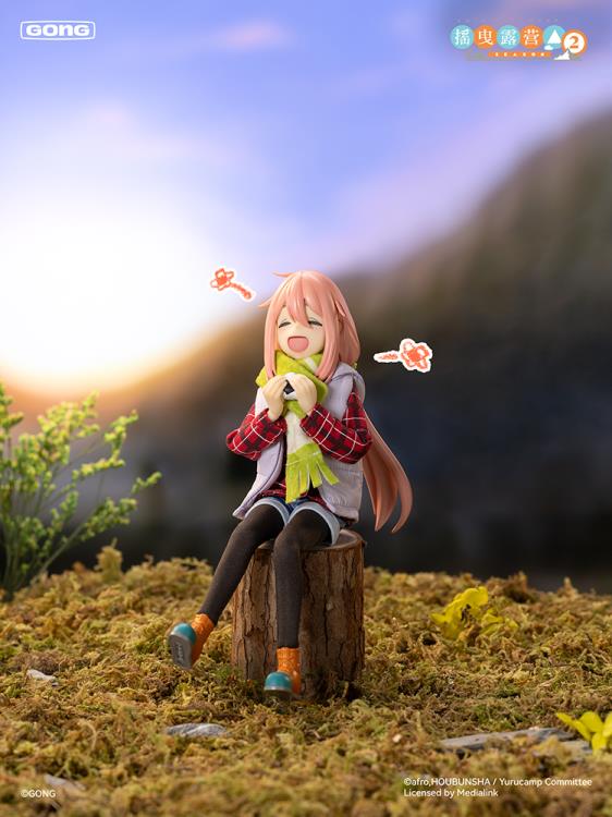 Laid-Back Camp Nadeshiko Kagamihara 1/8 Scale Action Figure