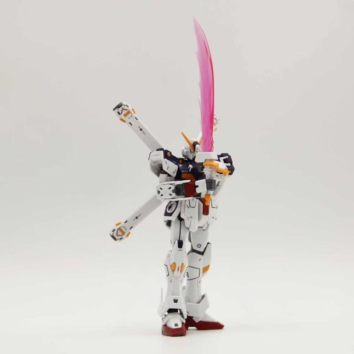 Pirate Captain 1/100 Scale Model Kit