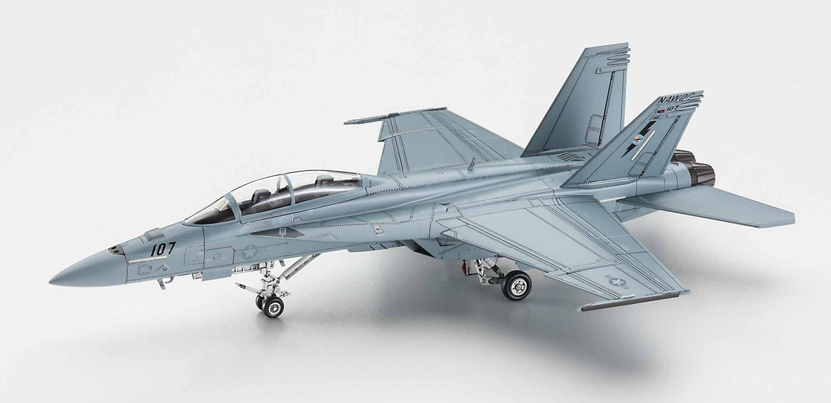 Hasegawa 1/72 F/A-18F Super Hornet "Top Gun"